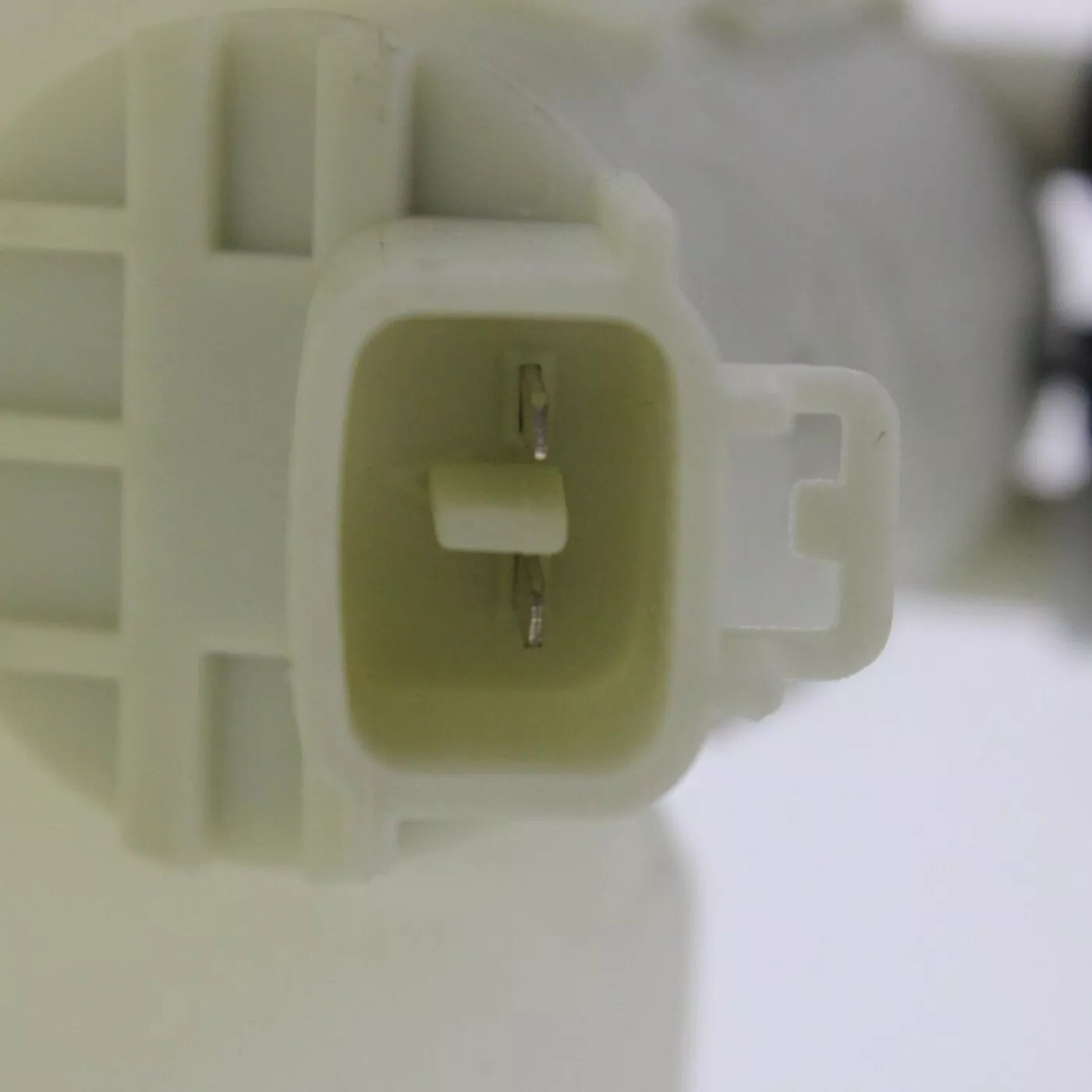 Windshield washer tank tube assy 2007 - 2008 HONDA FIT HO1289100 76805SAAE12