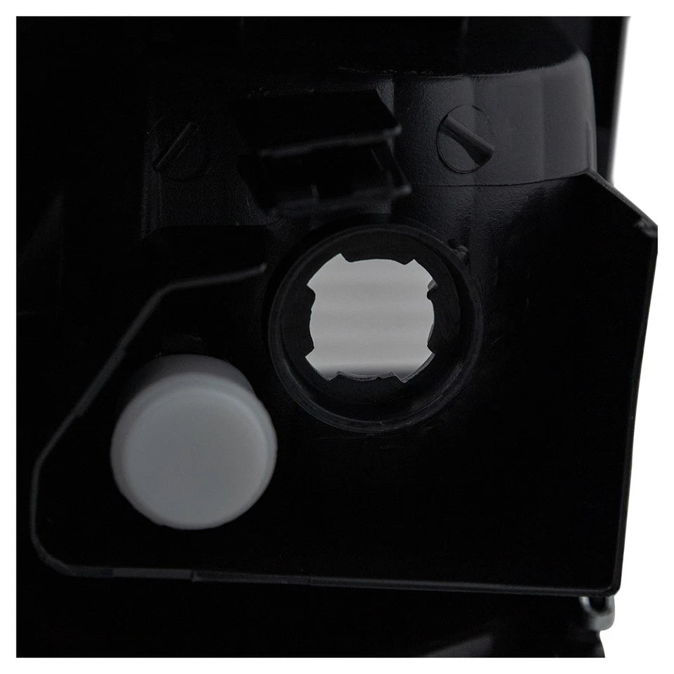 Left Side Taillamp lens/housing 2006 - 2008 HONDA RIDGELINE HO2818131 33551SJCA01