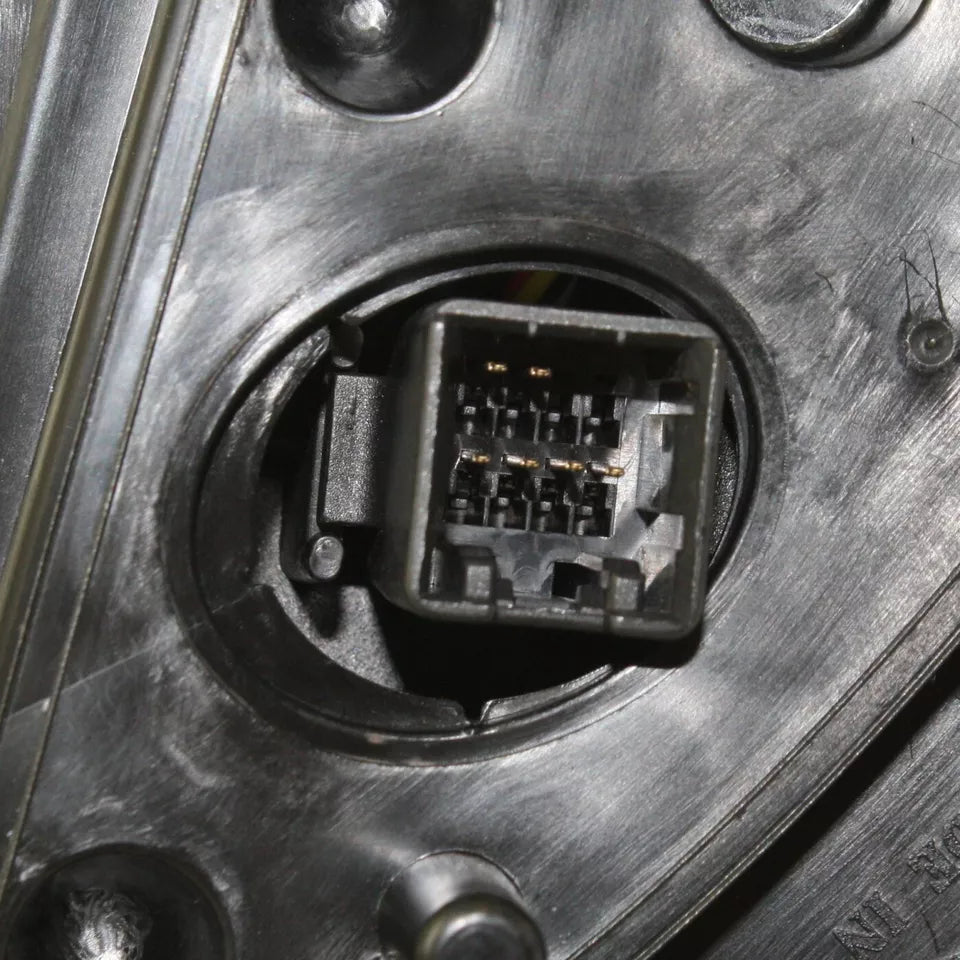 Right Side Mirror outside rear view 2012 - 2017 HYUNDAI ACCENT HY1321183 876201R230