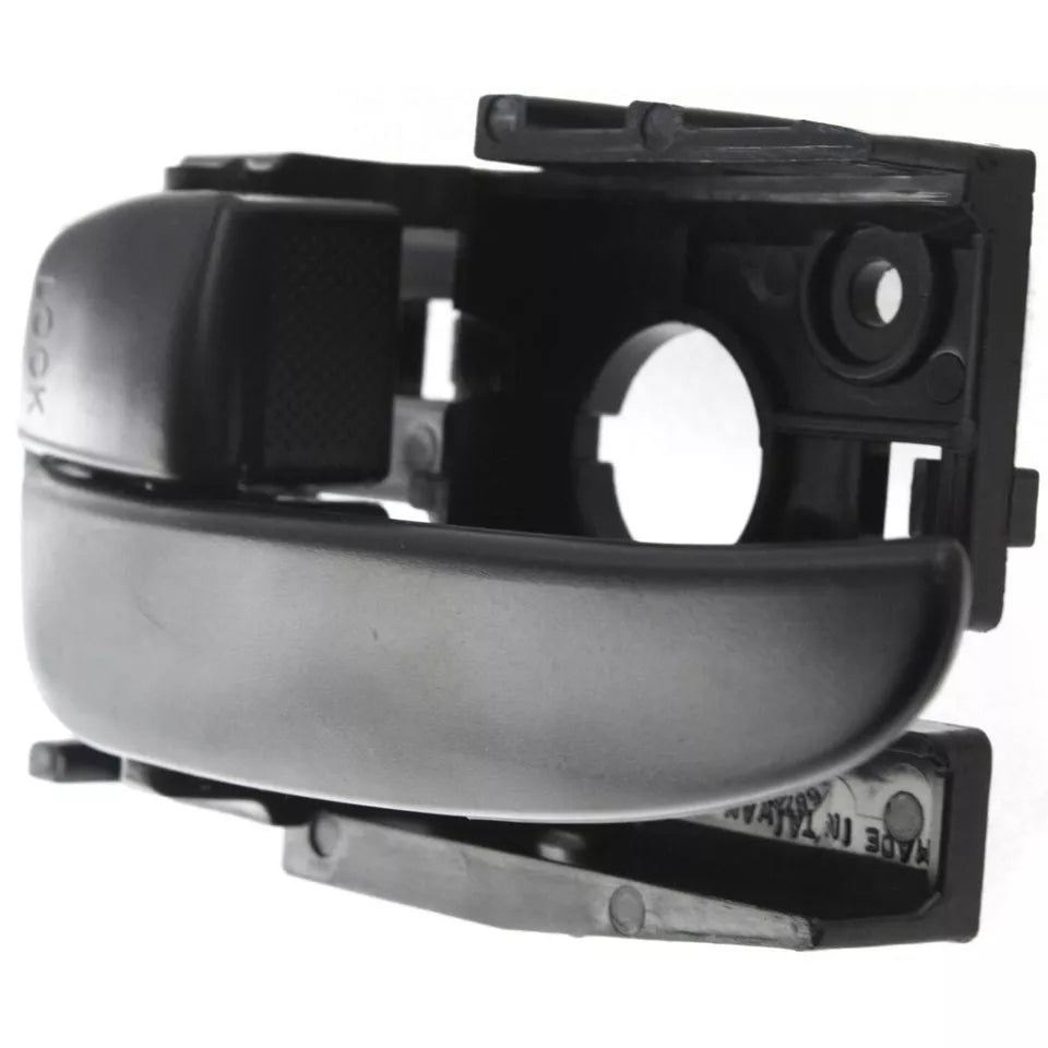 Left Side Front door handle inside 2001 - 2006 HYUNDAI ELANTRA HY1352104 826102D000CA