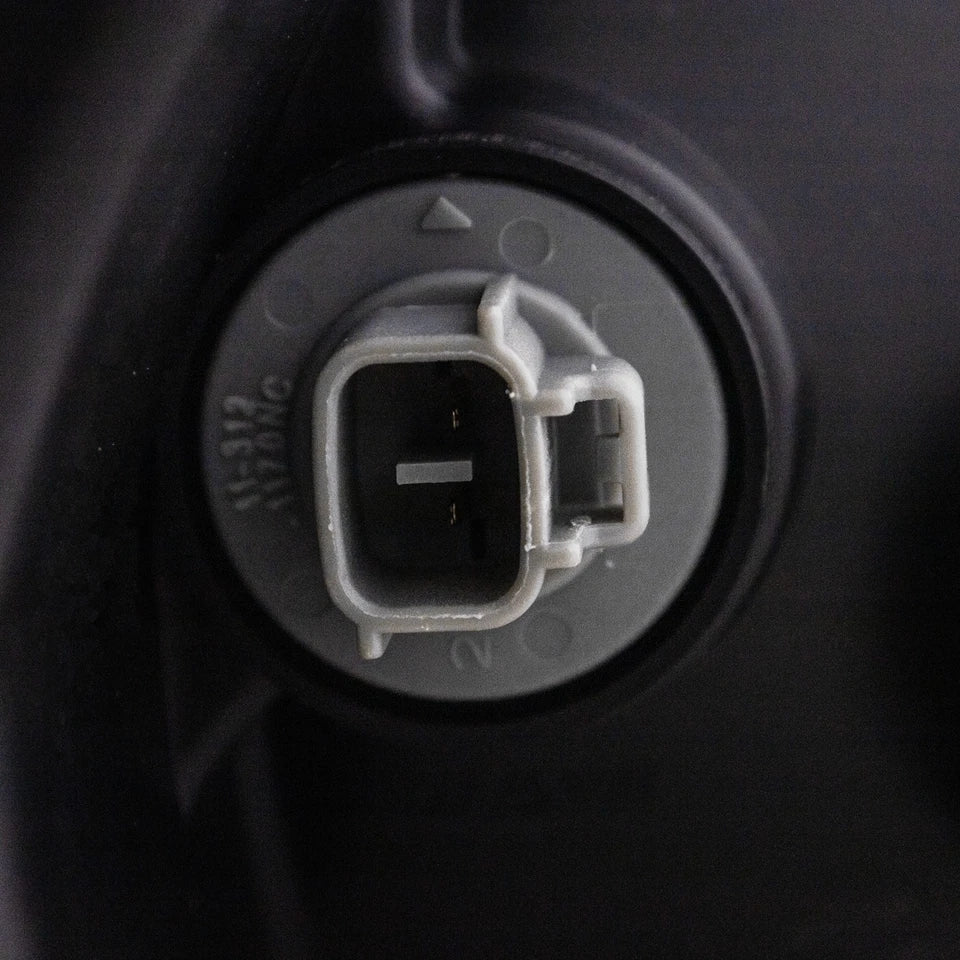 Left Side Headlamp Assembly Composite 2002 - 2004 LEXUS ES300 CAPA LX2502114C 8117033450