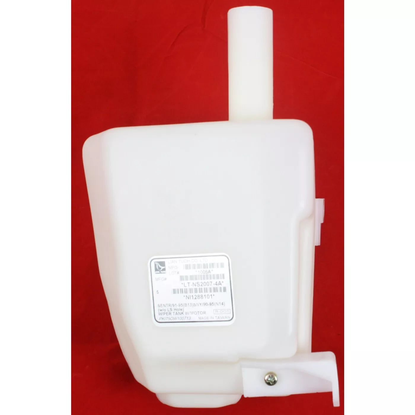 Windshield washer tank assy 1991 - 1994 NISSAN SENTRA NI1288101 2891065Y00