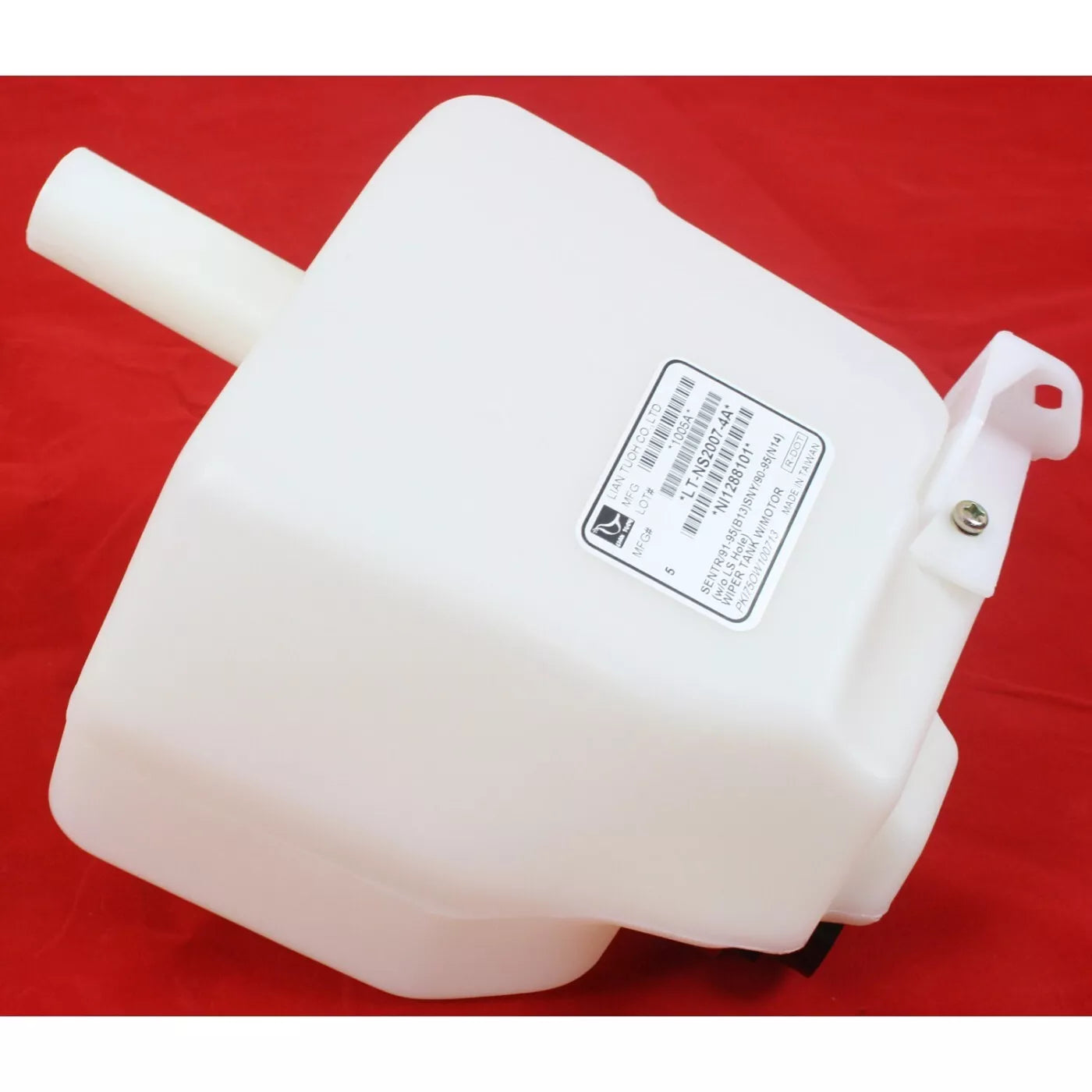 Windshield washer tank assy 1991 - 1994 NISSAN SENTRA NI1288101 2891065Y00