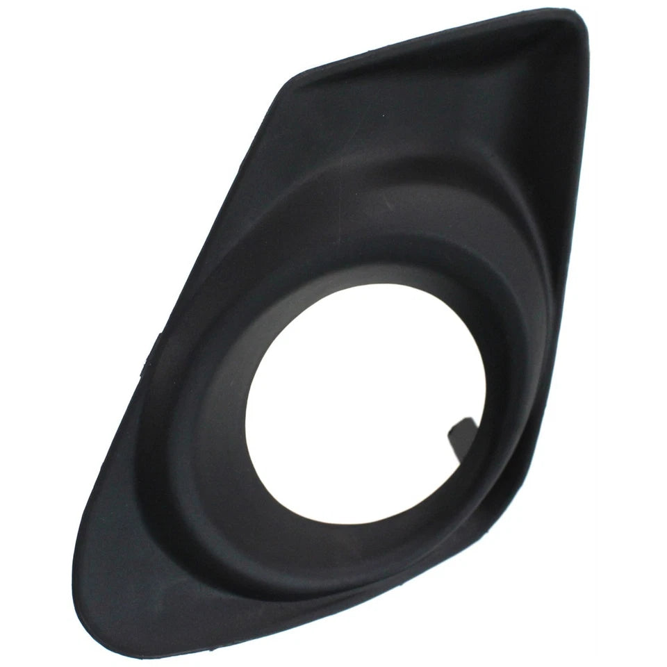 Inserto parachoques delantero izquierdo 2011 - 2013 TOYOTA COROLLA TO1038139 8148202200