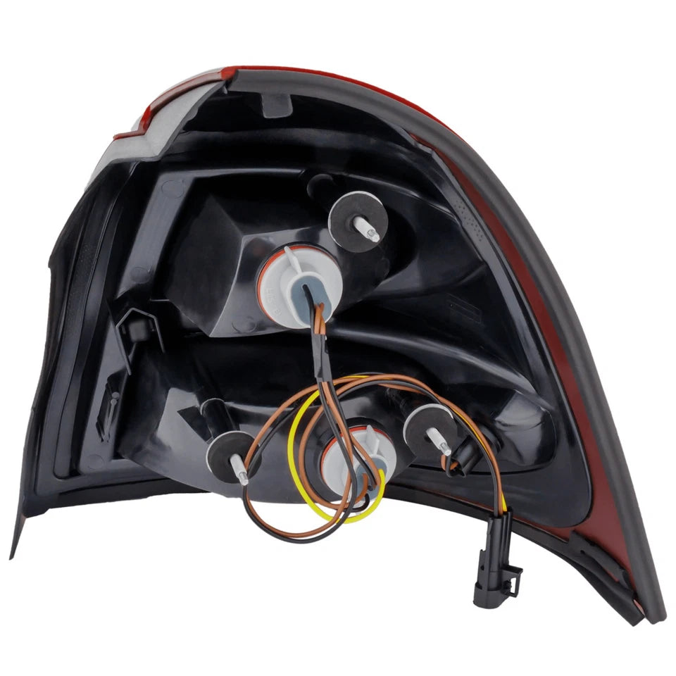 Left Side Taillamp assy 2004 - 2008 PONTIAC GRAND PRIX GM2800176 25851407