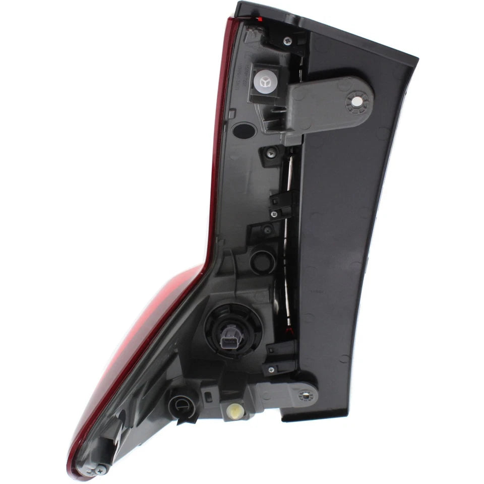 Right Side Taillamp assy outer 2017 - 2019 HONDA CR-V HO2805113 33500TLAA01