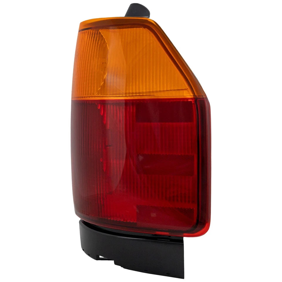 Right Side Taillamp assy 2002 - 2009 GMC ENVOY GM2801157 15131577