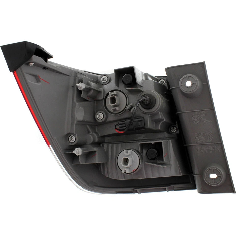 Right Side Taillamp assy outer 2014 - 2017 HONDA ODYSSEY HO2805104 33500TK8A11