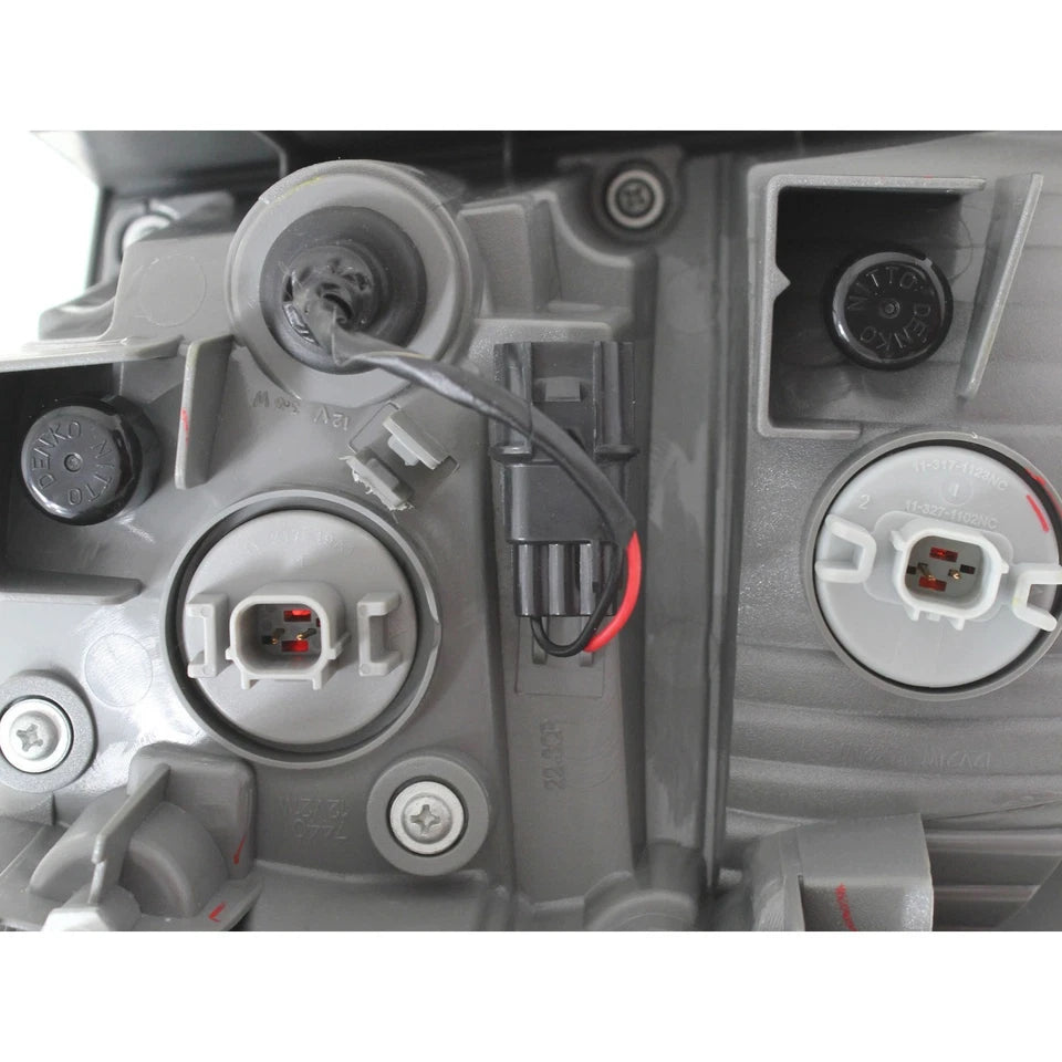 Right Side Taillamp assy outer 2014 - 2017 HONDA ODYSSEY HO2805104 33500TK8A11