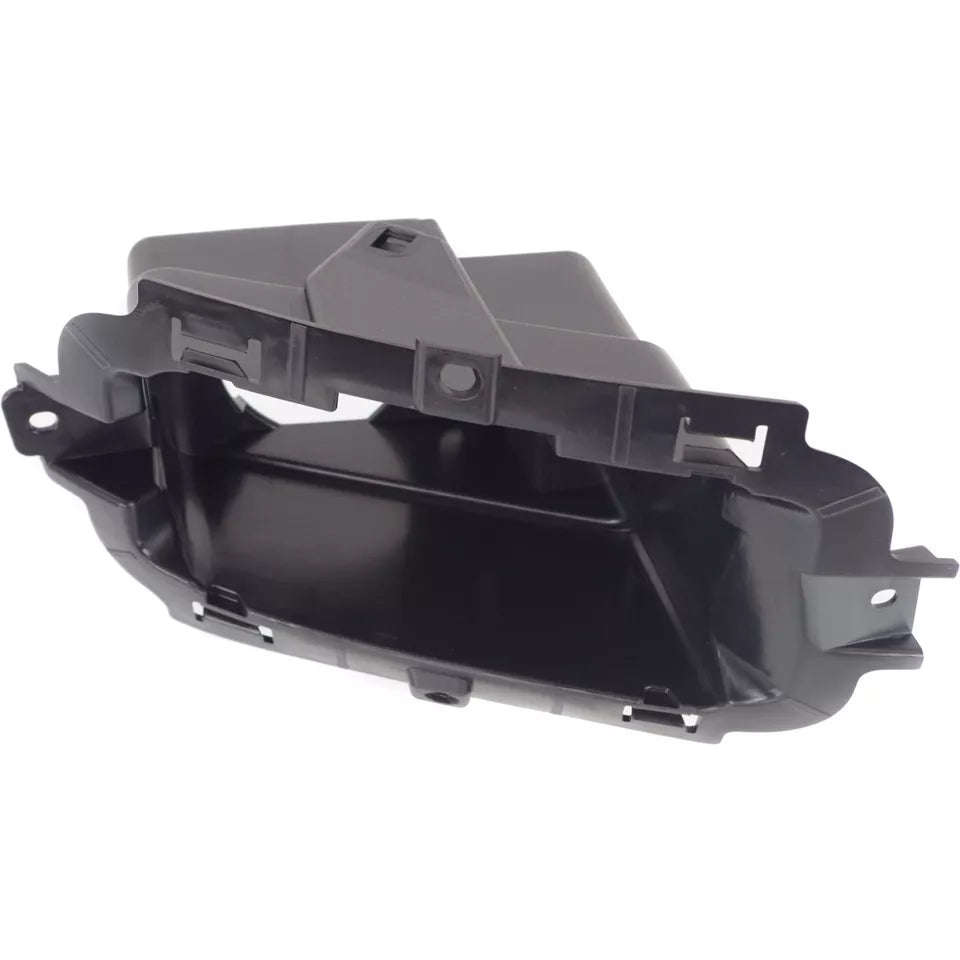 Right Side Fog lamp bracket 2014 - 2015 CHEVROLET SILVERADO 1500 GM2603102 22944875