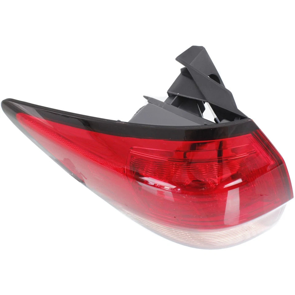 Left Side Taillamp assy outer 2016 - 2018 HONDA HR-V HO2804109 33552T7SA01