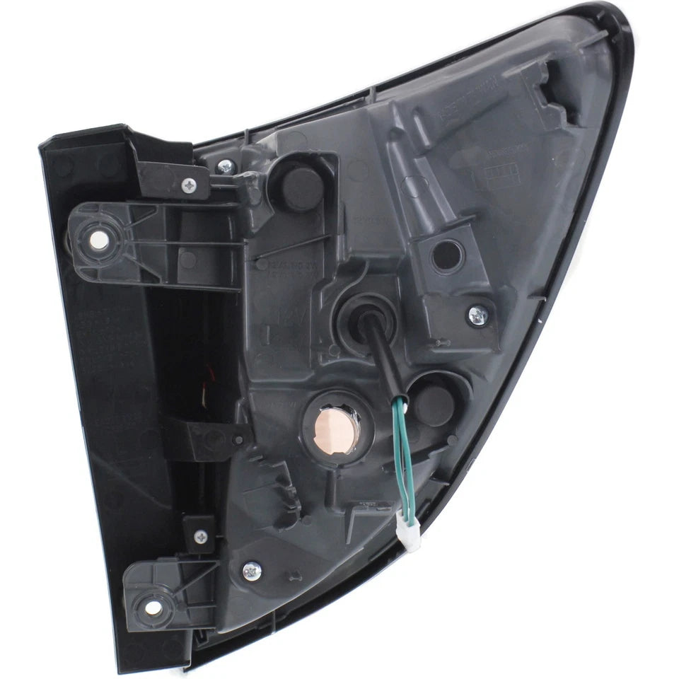 Left Side Taillamp assy outer 2016 - 2018 HONDA HR-V HO2804109 33552T7SA01