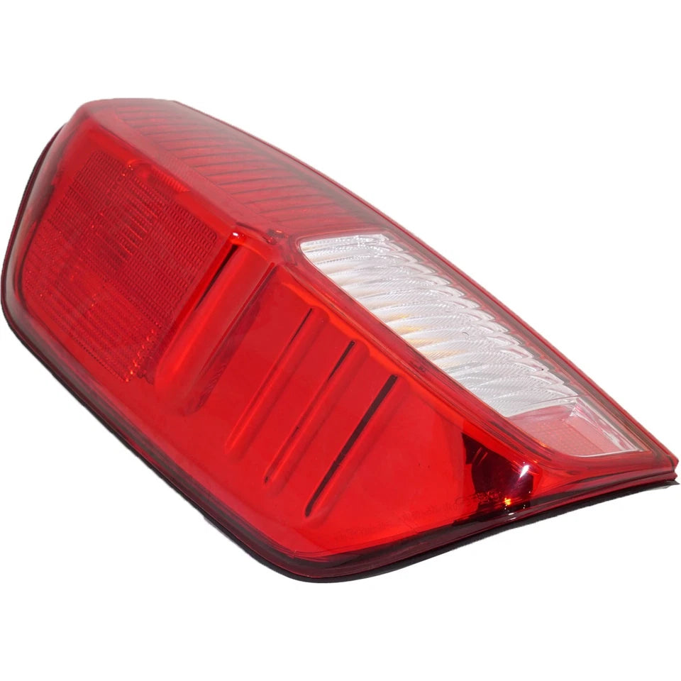 Left Side Taillamp assy 2005 - 2014 NISSAN FRONTIER NI2800170 26555EA825