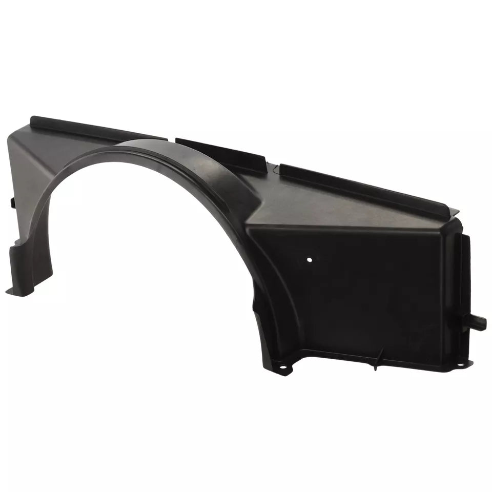 Radiator fan shroud 2002 - 2004 CADILLAC ESCALADE  GM3110136 15164394