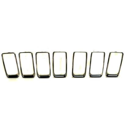 Front Grille molding 2014 - 2016 JEEP GRAND CHEROKEE  CH1210130 68285652AA