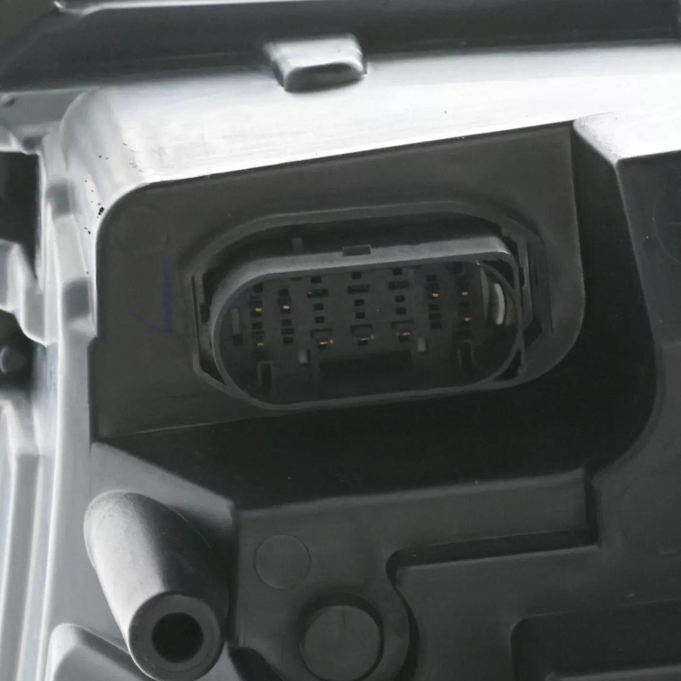 Left Side Headlamp assy composite 2013 - 2015 RAM 1500 CAPA CH2502244C 68093217AD