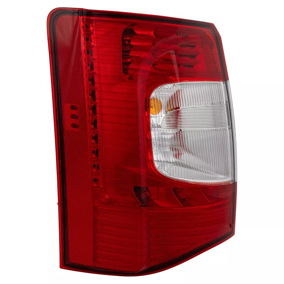 Conjunto de luz trasera izquierda 2011 - 2016 CHRYSLER TOWN &amp;amp; COUNTRY CH2800198 5182531AE