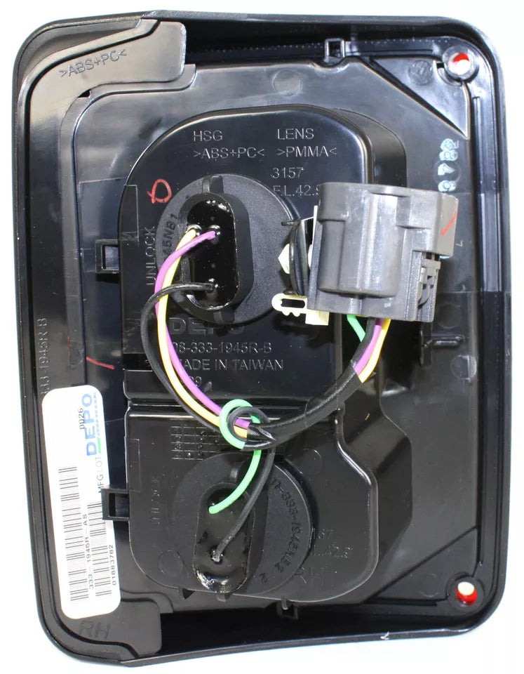 Right Side Taillamp assy 2007 - 2017 JEEP WRANGLER  CH2801177 55077890AG