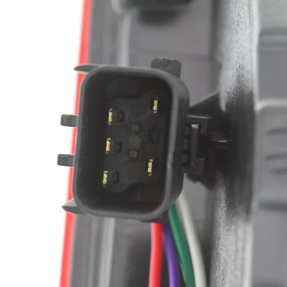 Right Side Taillamp assy 2014 - 2017 JEEP COMPASS  CH2801204 5272908AB