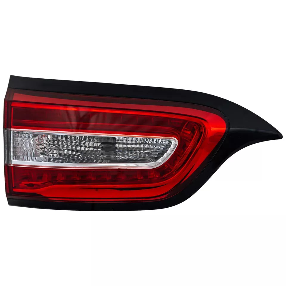 Left Side Taillamp assy inner 2014 - 2018 JEEP CHEROKEE CAPA CH2802104C 68330345AA