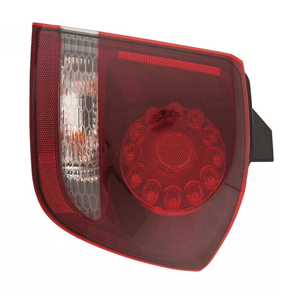 Right Side Taillamp assy outer 2015 - 2020 DODGE JOURNEY CAPA CH2805114C 68227132AA