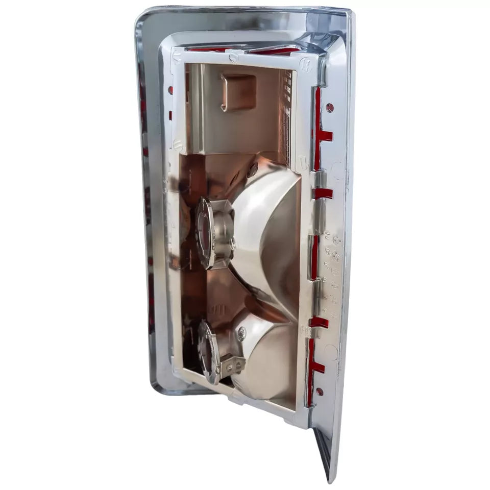 Right Side Taillamp lens 1987 - 1989 DODGE D100  CH2809103 55054794