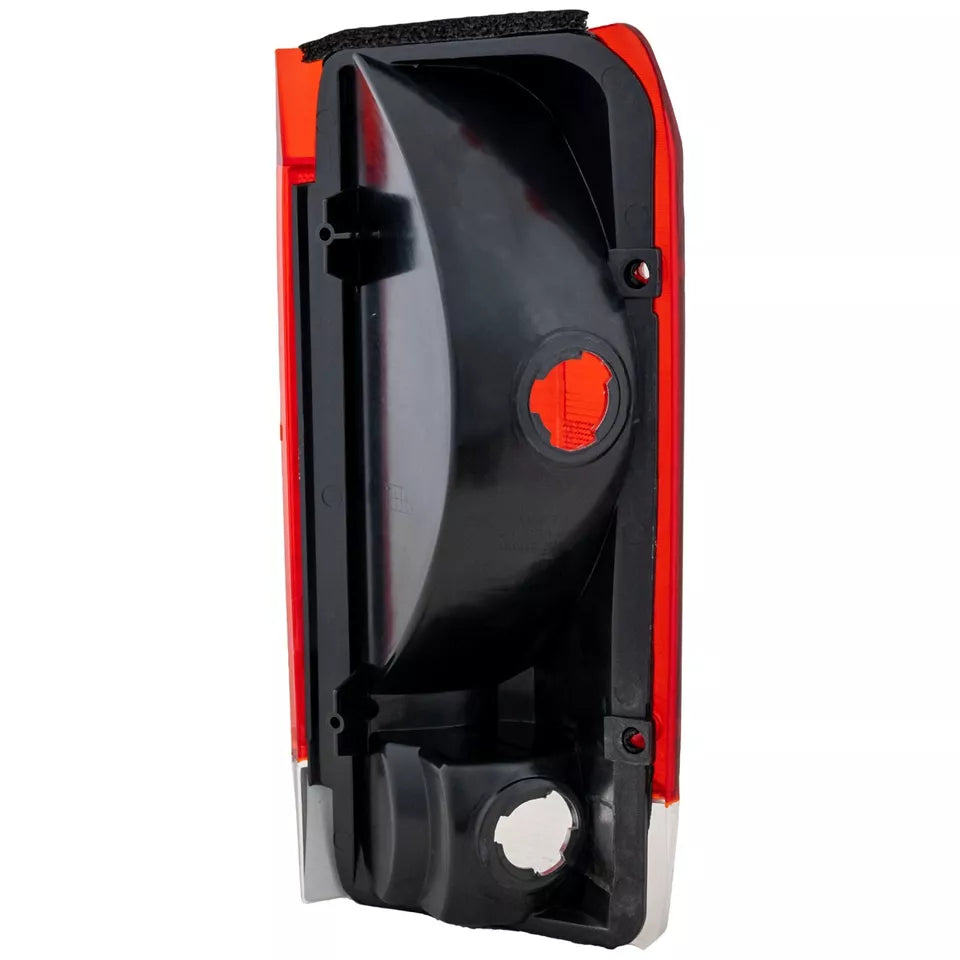 Left Side Taillamp assy 1987 - 1989 FORD BRONCO  FO2800104 E7TZ13405A