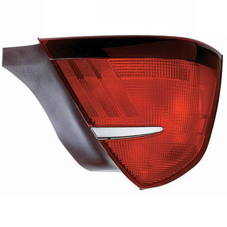 Left Side Taillamp assy 1999 - 2002 MERCURY GRAND MARQUIS  FO2800155 XW3Z13405AA