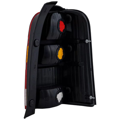 Left Side Taillamp lens/housing 2001 - 2007 FORD ESCAPE  FO2818102 6L8Z13405DA