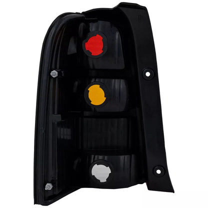 Right Side Taillamp lens/housing 2001 - 2007 FORD ESCAPE  FO2819102 6L8Z13404DA