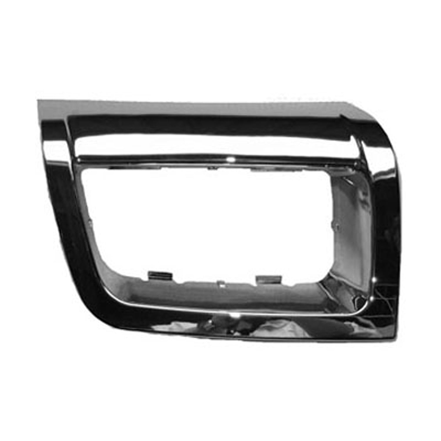 Left Side Front bumper insert 2006 - 2009 CHEVROLET TRAILBLAZER  GM1038106 15135187