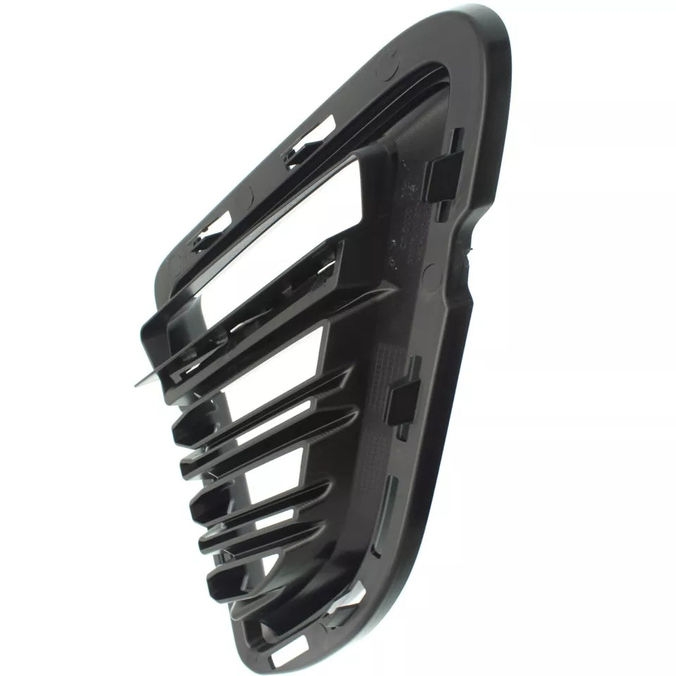 Inserto parachoques delantero izquierdo 2018 - 2018 CHEVROLET CAMARO GM1038211 84278553