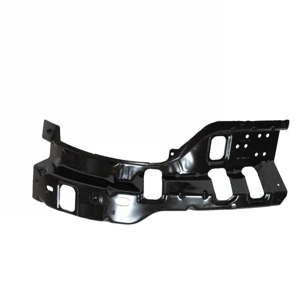 Left Side Front bumper bracket 2011 - 2014 CHEVROLET SILVERADO 2500 HD CAPA GM1066193C 25883351