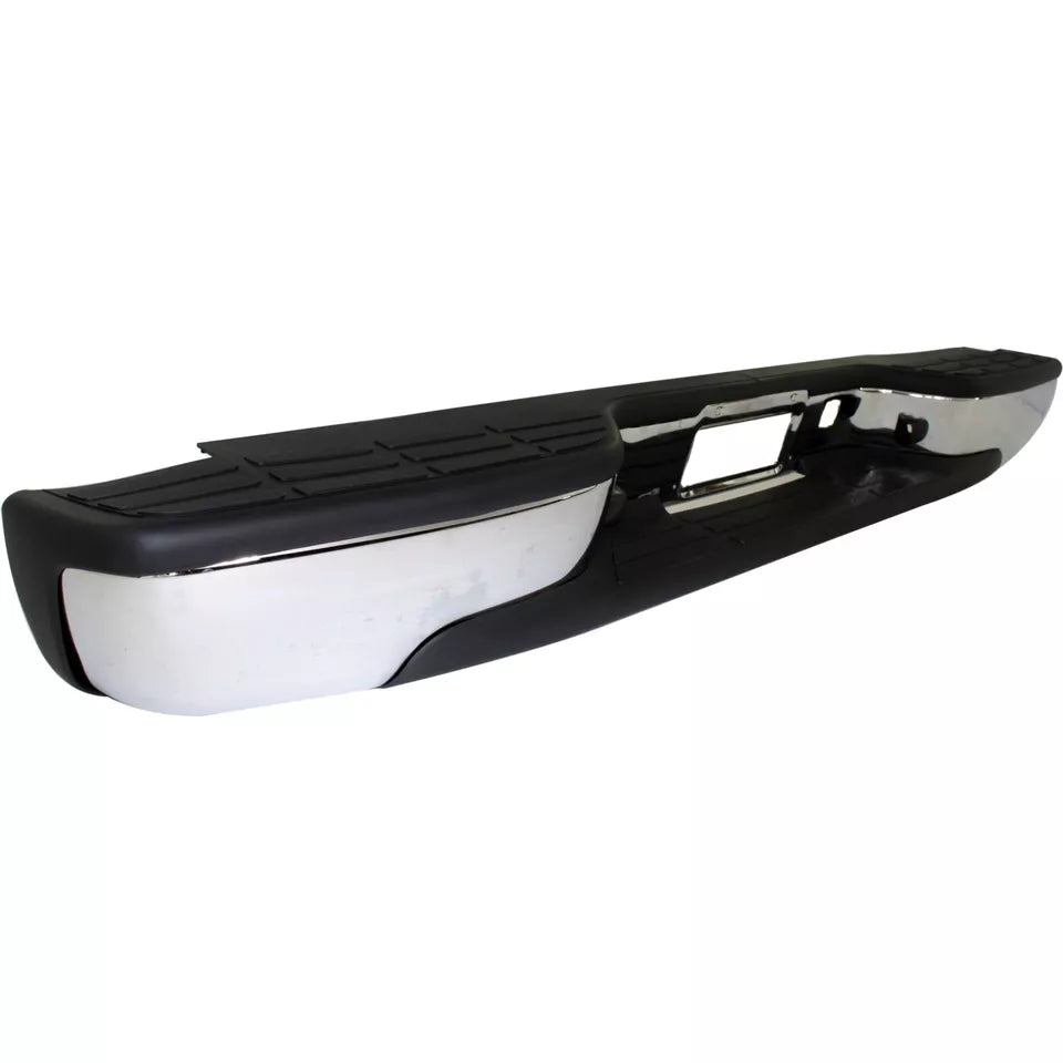 Rear bumper assembly 1999 - 2006 CHEVROLET SILVERADO 1500  GM1103123 12496087