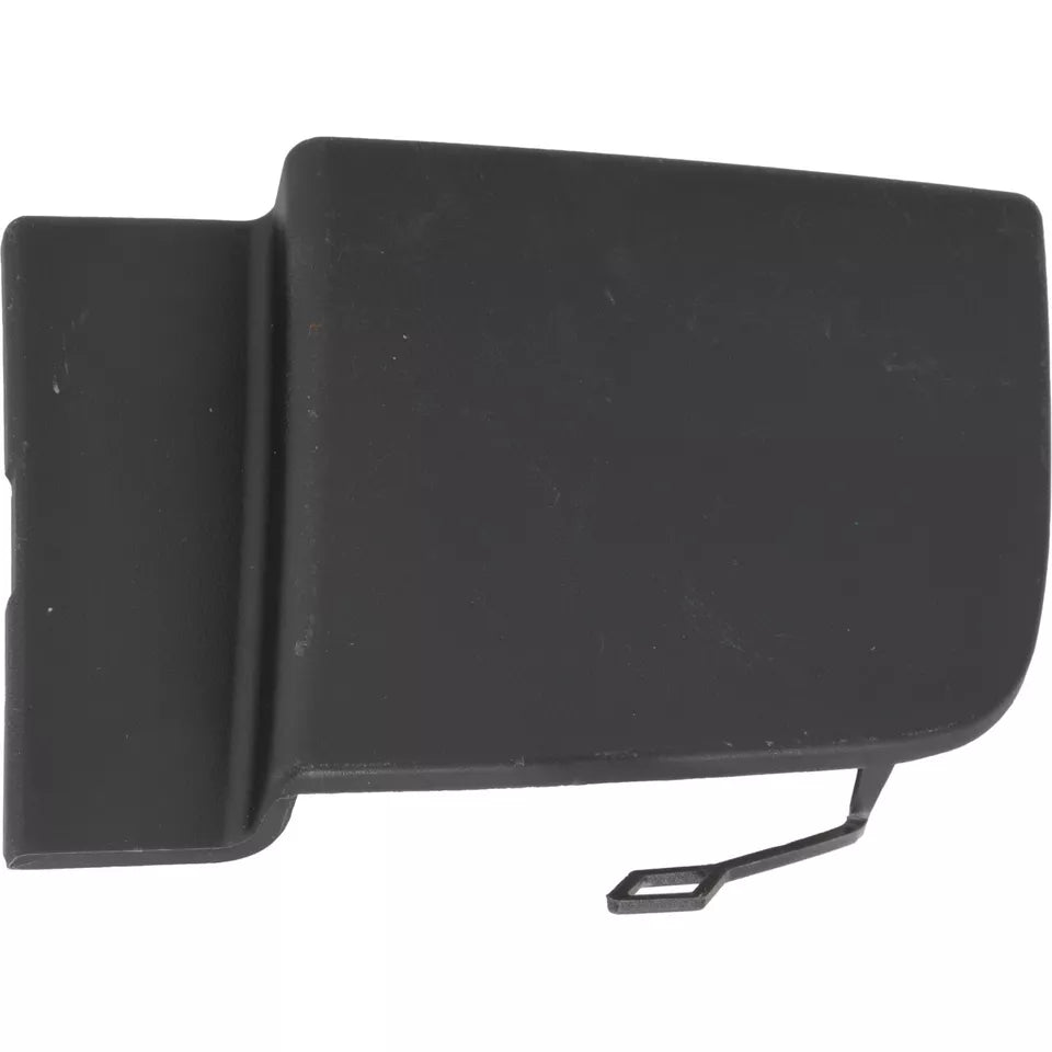 Rear bumper tow hook cover 2015 - 2020 GMC YUKON  GM1129113 23142972