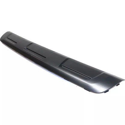 Rear bumper molding 2013 - 2016 CHEVROLET TRAX  GM1144117 95235049