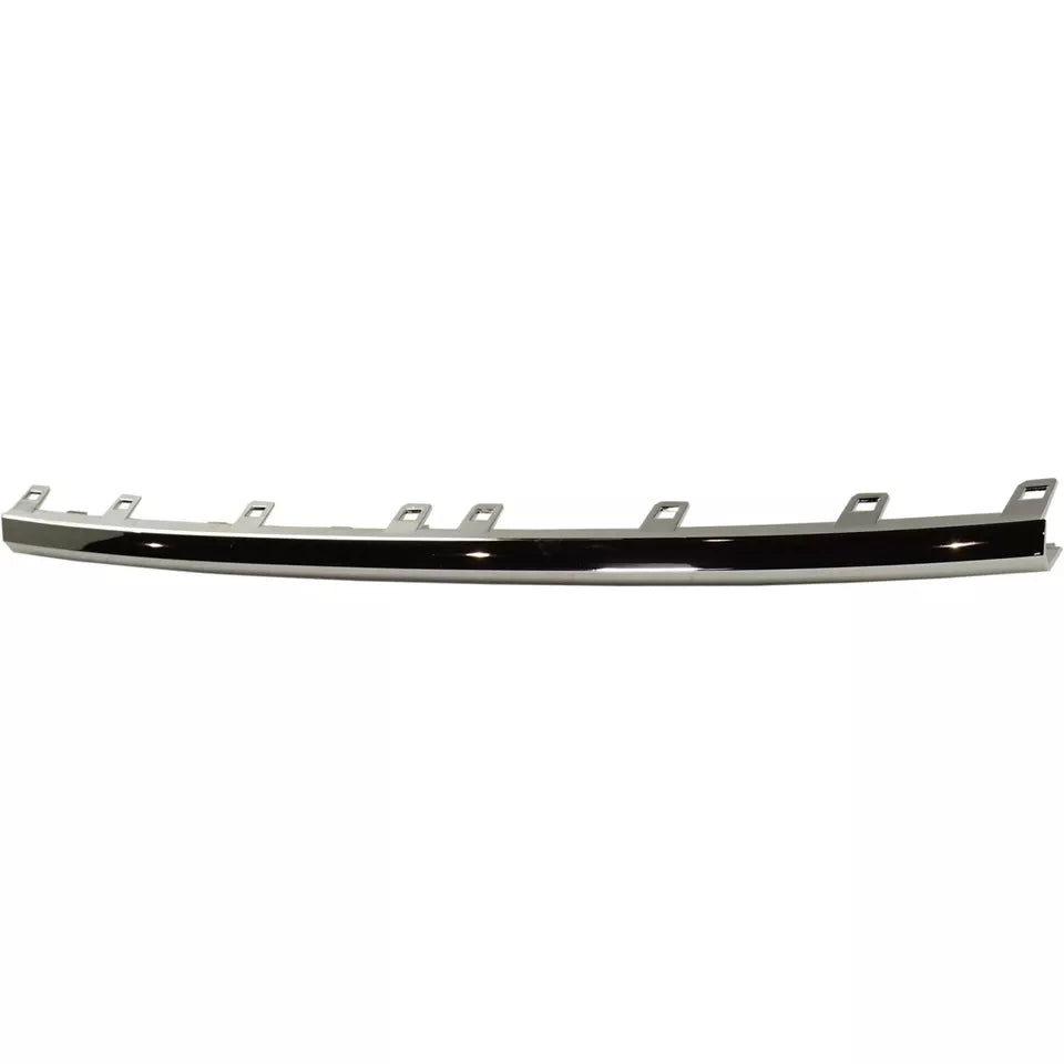 Rear bumper molding 2018 - 2023 GMC TERRAIN  GM1144127 84255081