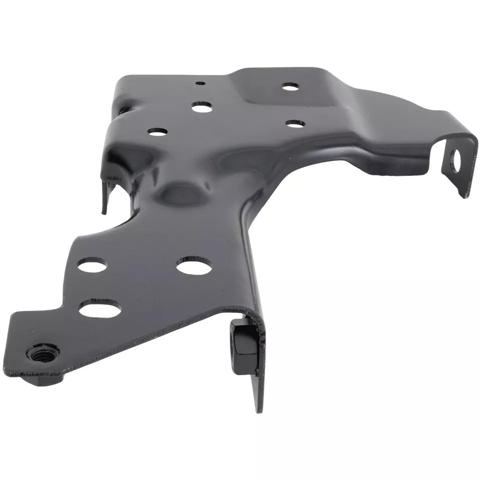 Soporte de parachoques trasero izquierdo 2014 - 2018 CHEVROLET SILVERADO 1500 CAPA GM1162105C 23108154