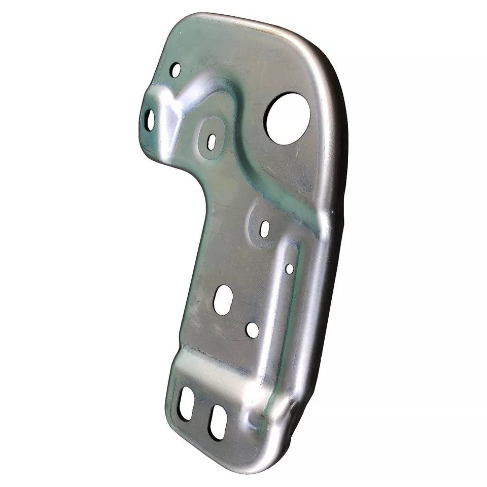 Right Side Rear bumper support bracket 2015 - 2022 CHEVROLET COLORADO CAPA GM1163110C 23124073