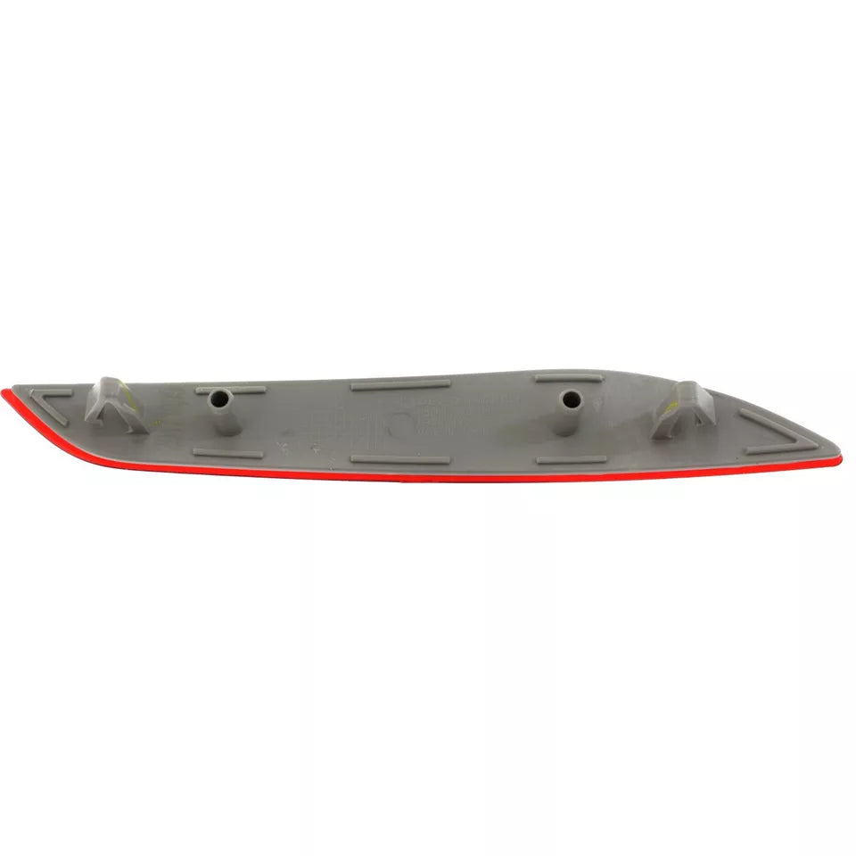 Left Side Rear bumper reflector 2016 - 2019 CHEVROLET CRUZE CAPA GM1184116C 84037296