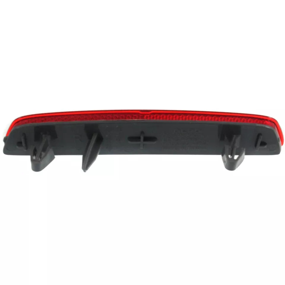 Right Side Rear bumper reflector 2010 - 2015 GMC TERRAIN  GM1185109C 22950586