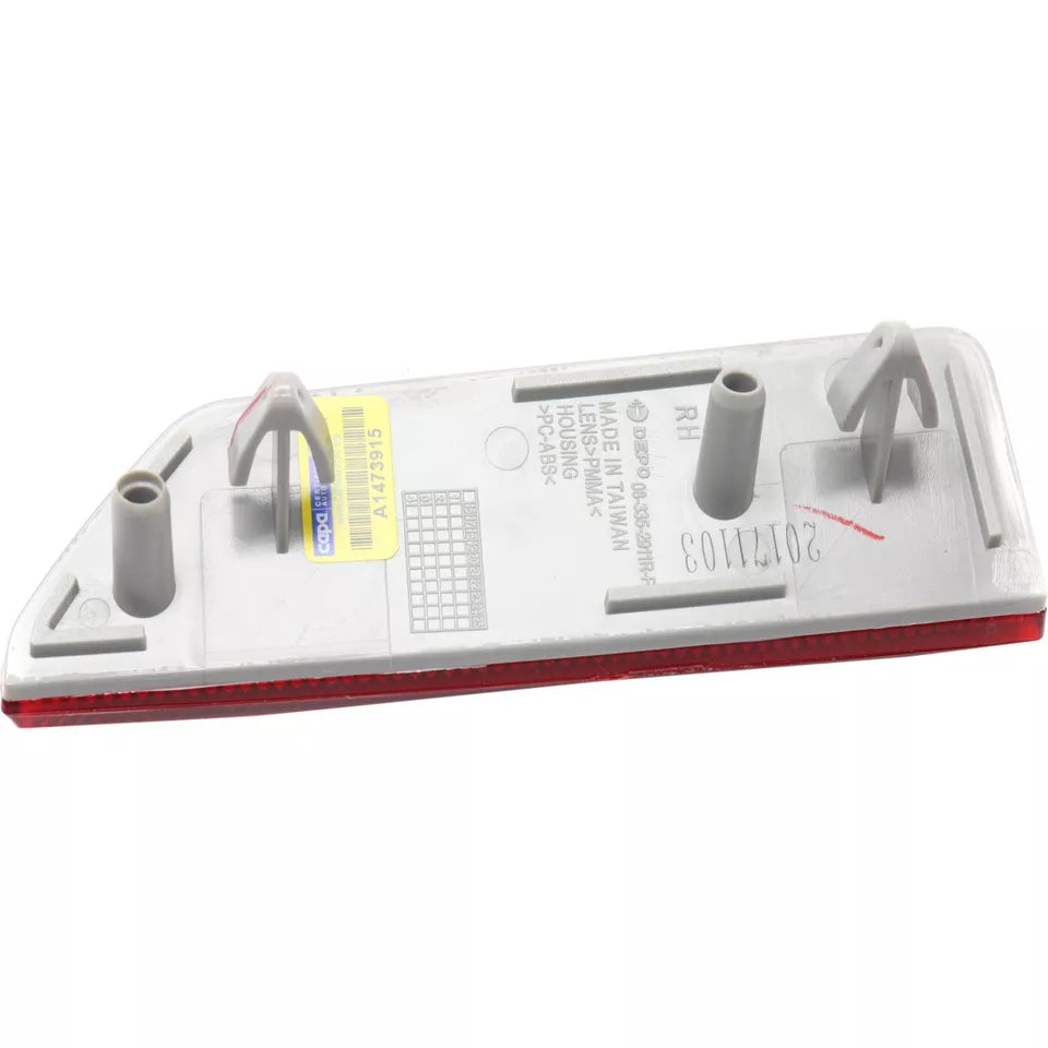 Right Side Rear bumper reflector 2016 - 2017 GMC TERRAIN CAPA GM1185115C 23454653