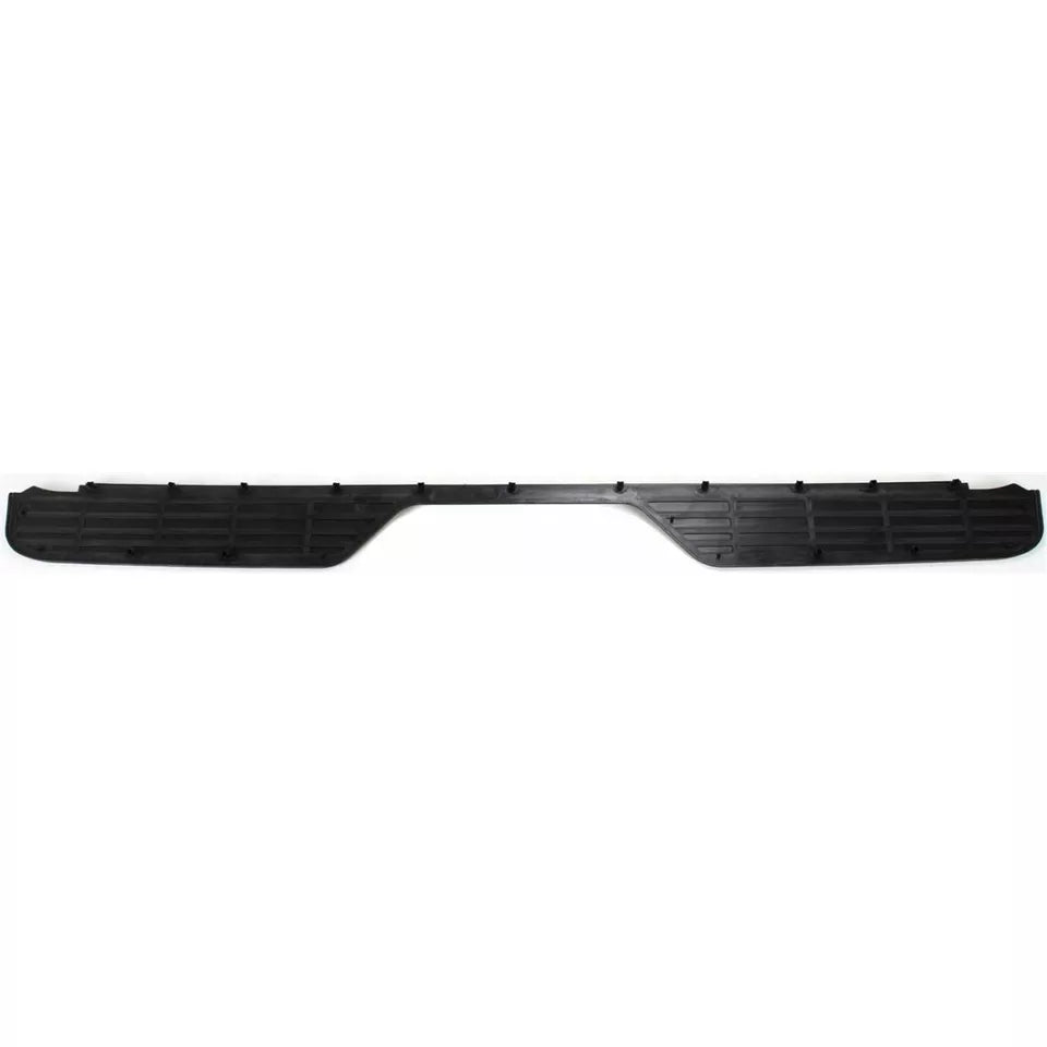 Rear bumper step pad 1992 - 1994 CHEVROLET BLAZER  GM1191103 15607160
