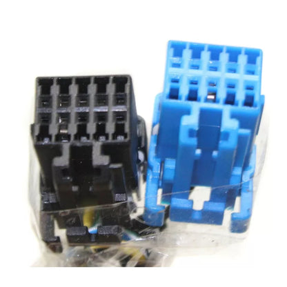 Left Side Mirror outside rear view 2003 - 2006 CHEVROLET AVALANCHE 1500  GM1320293 15226944