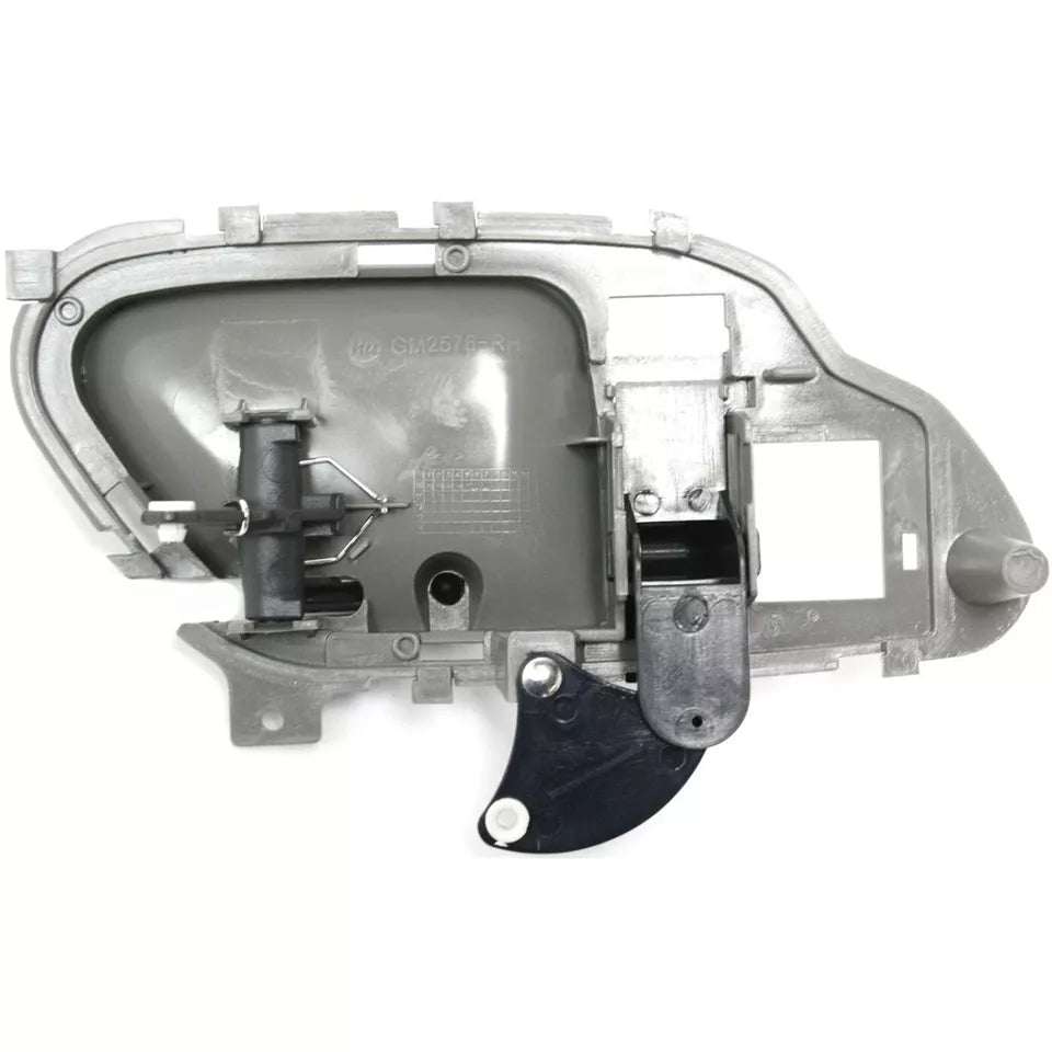 Right Side Front or Rear door handle inside 1999 - 1999 CHEVROLET C1500  GM1353101 15708044