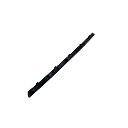 Left Side Front door weatherstrip 1995 - 2005 CHEVROLET BLAZER  GM1390154 15011041