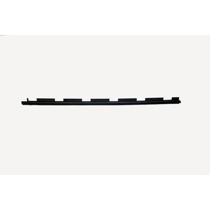 Right Side Front door weatherstrip 1988 - 2002 CADILLAC ESCALADE  GM1391151 15991405
