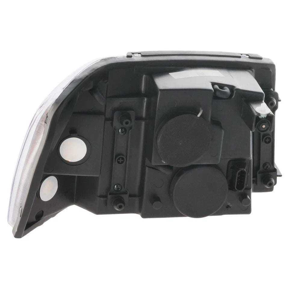 Left Side Headlamp assy composite 2002 - 2009 GMC ENVOY  GM2502220 15866071