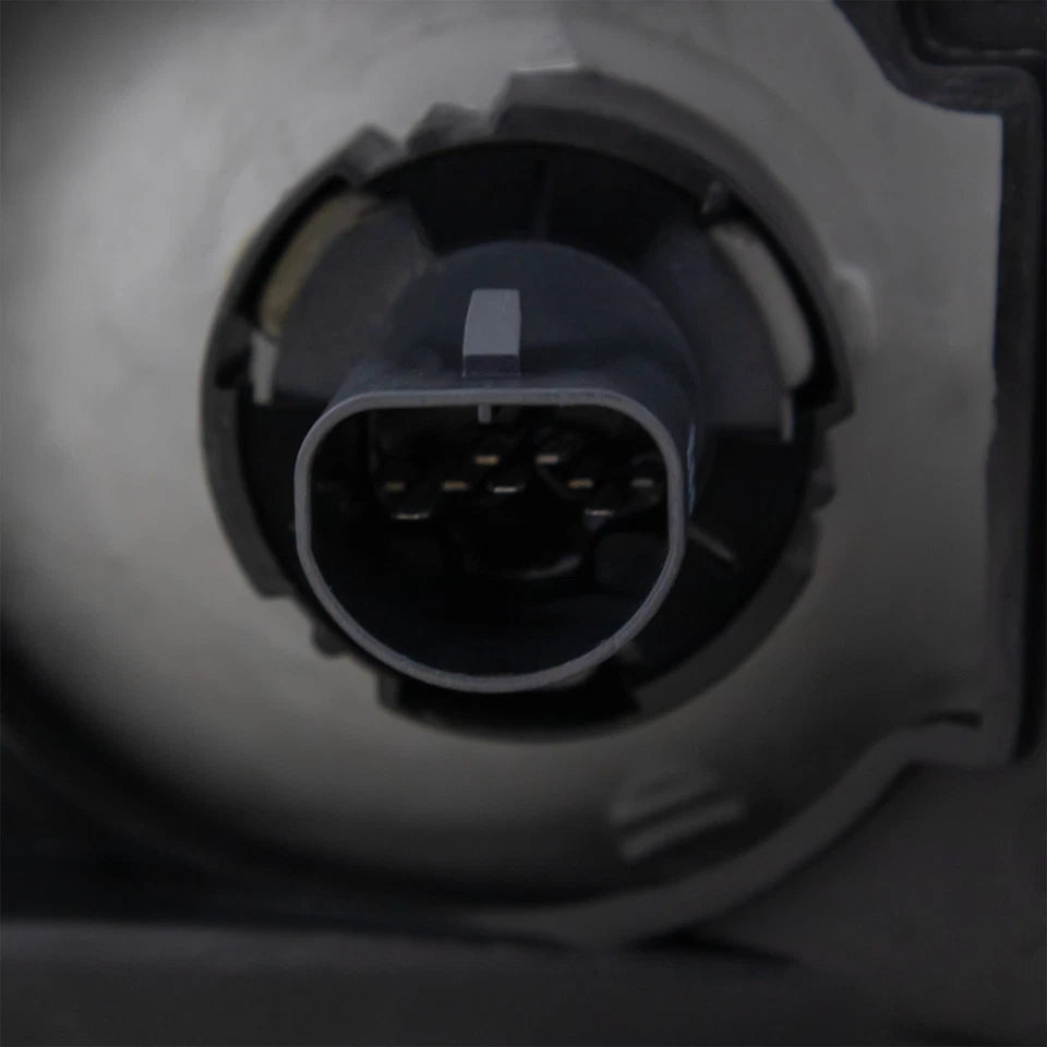 Right Side Headlamp assy composite 1991 - 1996 CHEVROLET CAPRICE  GM2503123 16519236