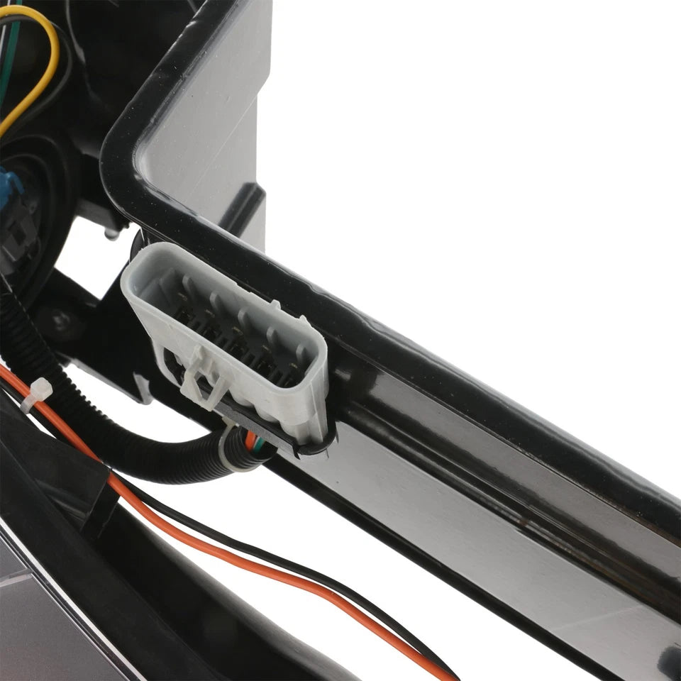 Right Side Headlamp assy composite 1997 - 2005 BUICK PARK AVENUE  GM2503160 25689660